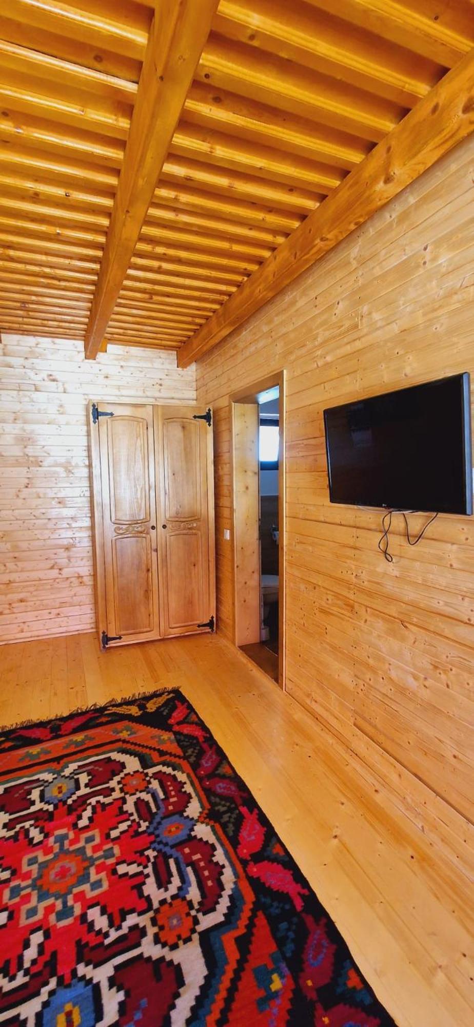 Pensiunea Malinul Bîrsana Zimmer foto